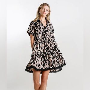 Umgee Black & Tan Tiered Dress